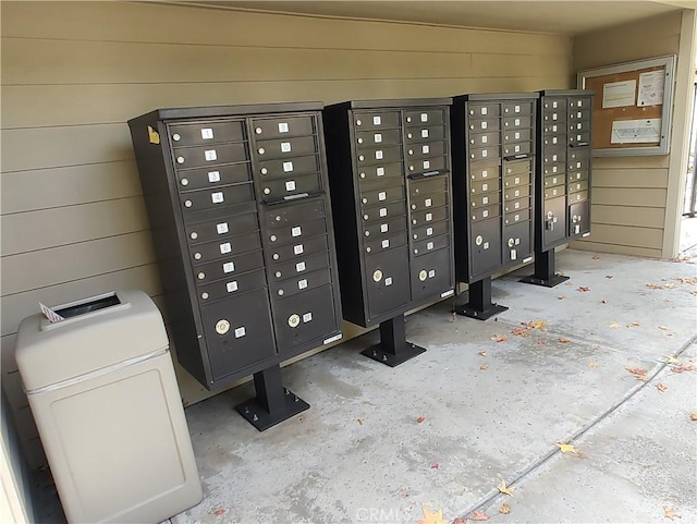 view of community featuring a mail area