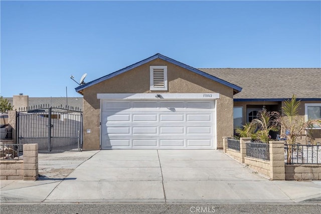 view of front facade with a garage