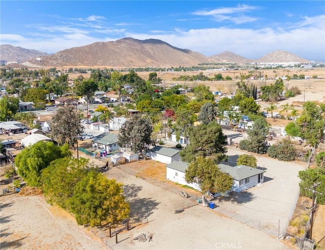 drone / aerial view featuring a mountain view