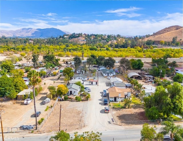 bird's eye view featuring a mountain view