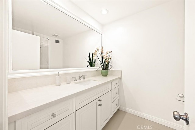 bathroom with vanity