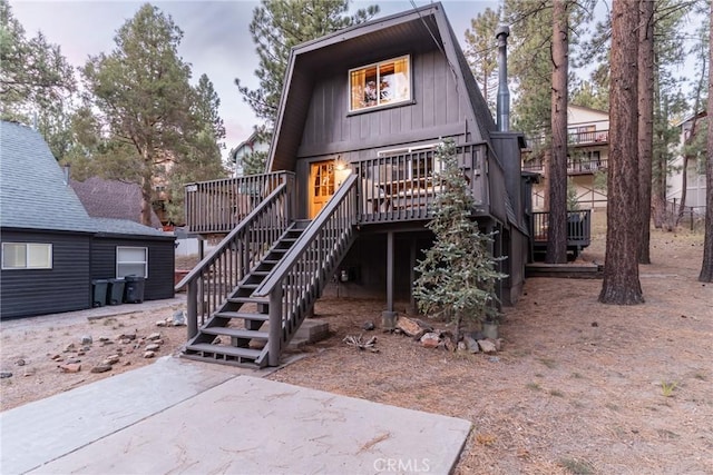 view of front facade with a deck