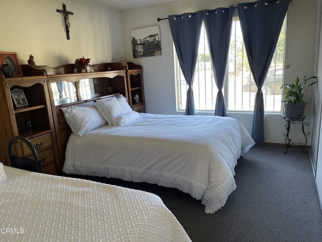 bedroom with carpet