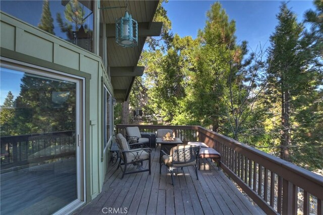 762 Zurich Dr, Lake Arrowhead, CA 92352 - view of deck