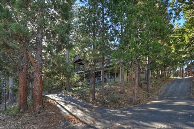 762 Zurich Dr, Lake Arrowhead, CA 92352 - obstructed view of property featuring asphalt driveway