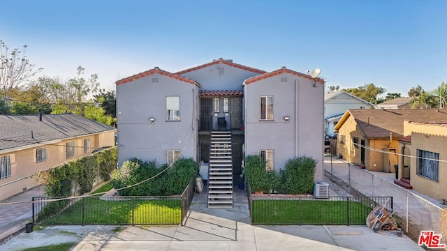 mediterranean / spanish house with cooling unit