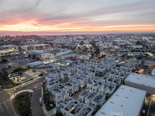 view of aerial view at dusk