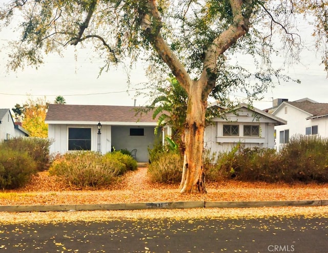 view of single story home