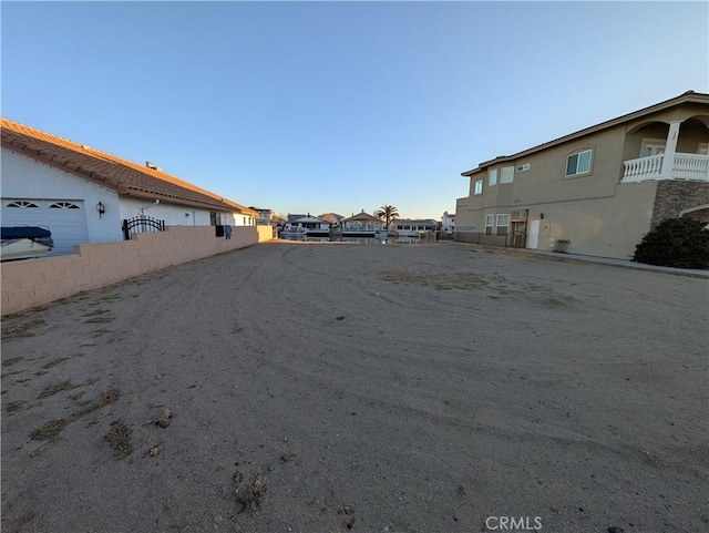 Listing photo 2 for 18340 Niagara Dr, Victorville CA 92395