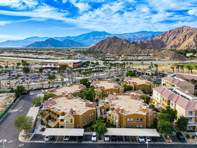 bird's eye view featuring a mountain view