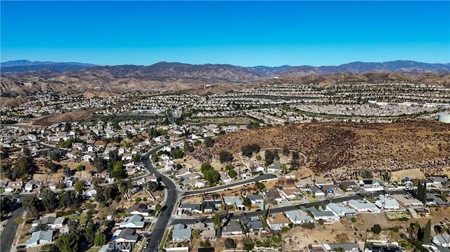 bird's eye view with a mountain view