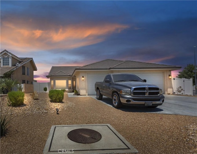 view of front facade featuring a garage