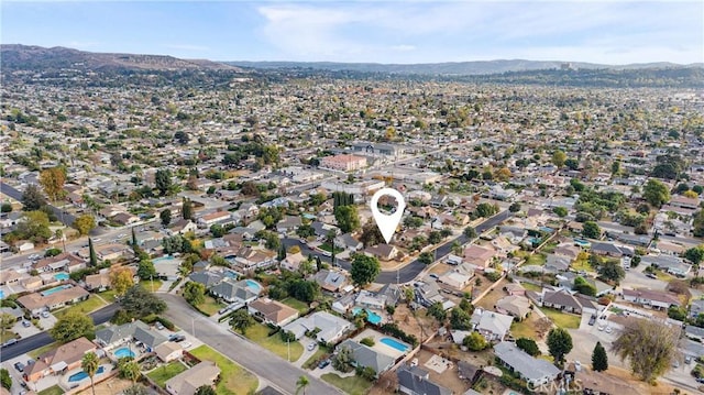 bird's eye view with a mountain view