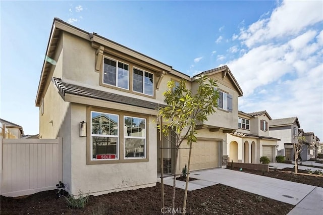 view of front of house featuring a garage