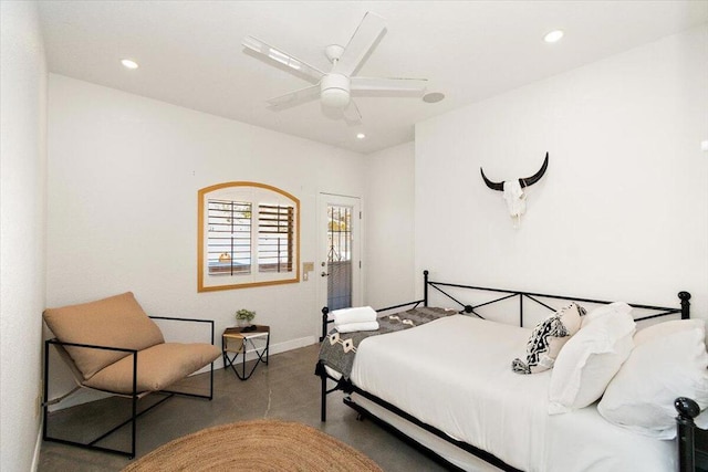 bedroom featuring ceiling fan