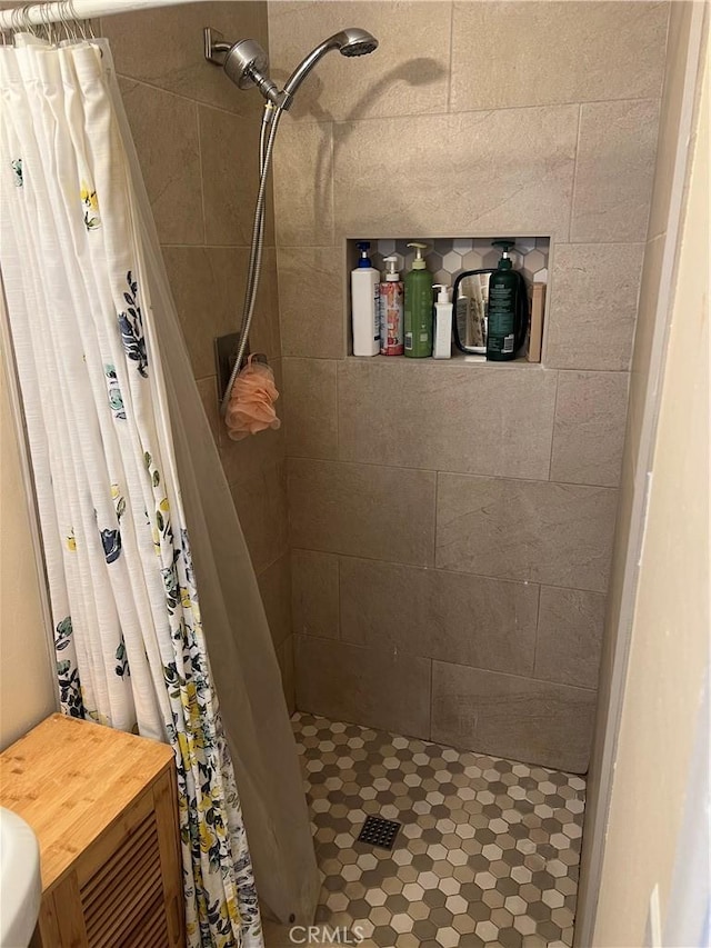 bathroom with walk in shower