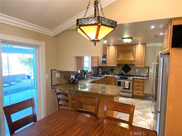 kitchen with tasteful backsplash, kitchen peninsula, sink, appliances with stainless steel finishes, and custom range hood