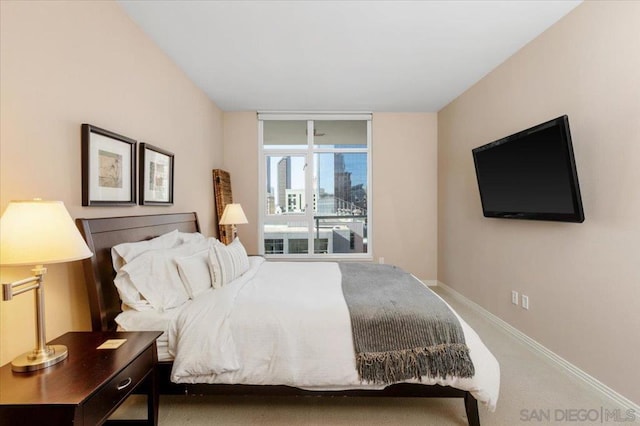 bedroom featuring carpet flooring