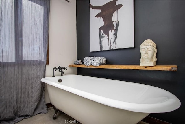 bathroom with a bathtub