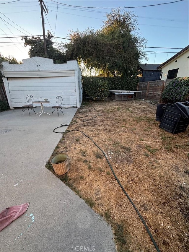 view of yard with a patio