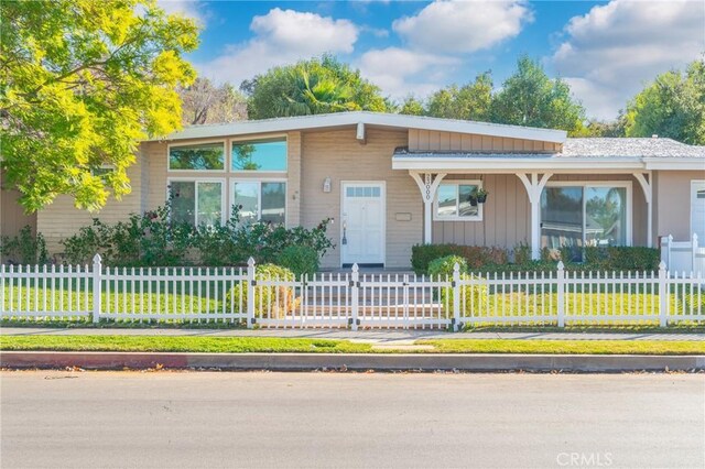 view of ranch-style home