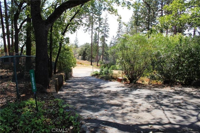 Listing photo 2 for 1850 Salida Way, Paradise CA 95969