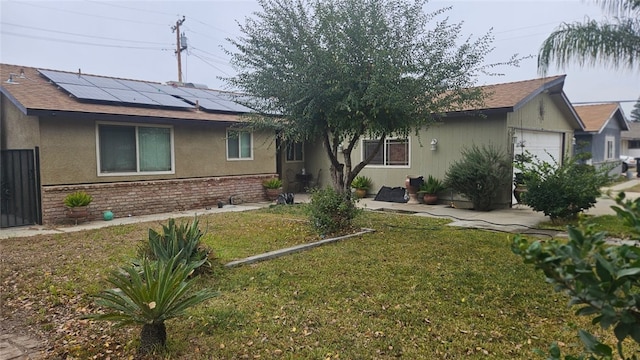 572 Memory Ln, Porterville, CA 93257 - photo 1