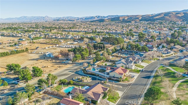 bird's eye view featuring a mountain view