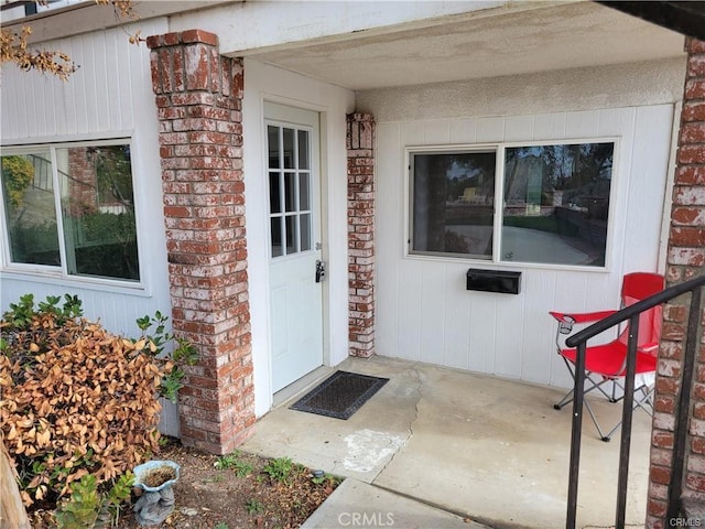 6966 Ranch View Rd, Riverside, CA 92506 - property entrance with brick siding