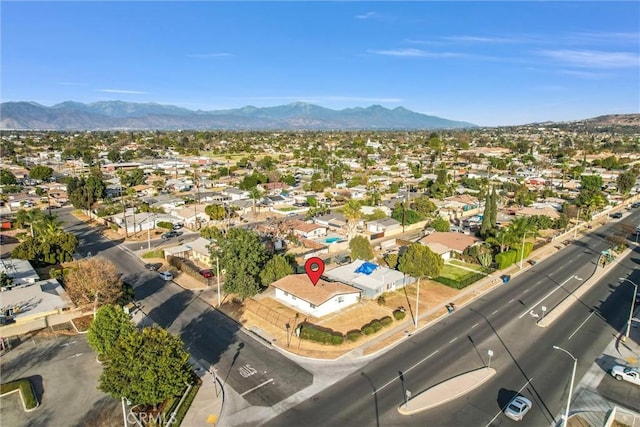 bird's eye view featuring a mountain view