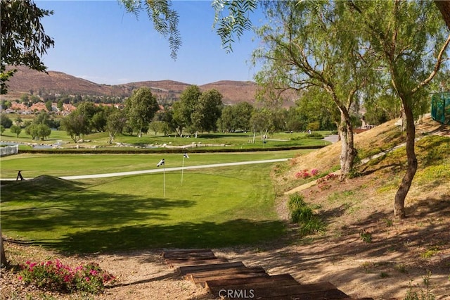 view of home's community featuring a mountain view