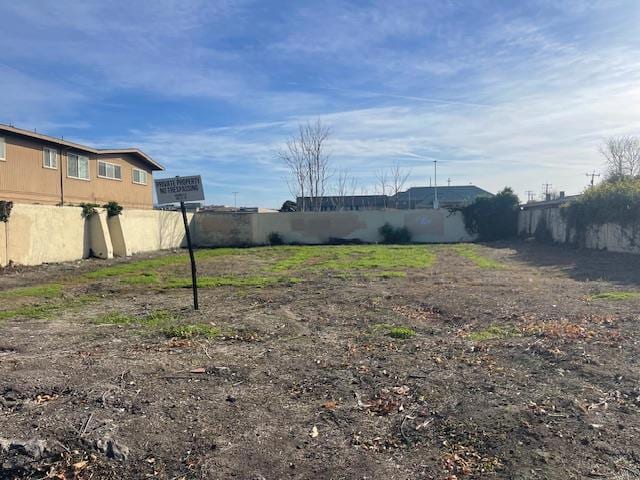 Listing photo 3 for 925 Padre, Salinas CA 93901