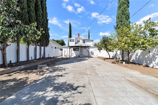 view of front of house