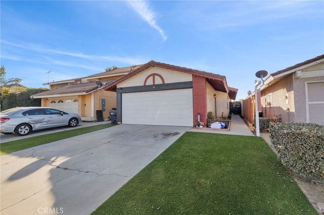 view of front of house with a front lawn and a garage