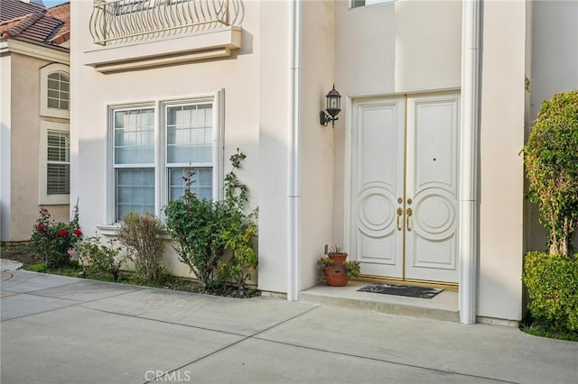 view of property entrance