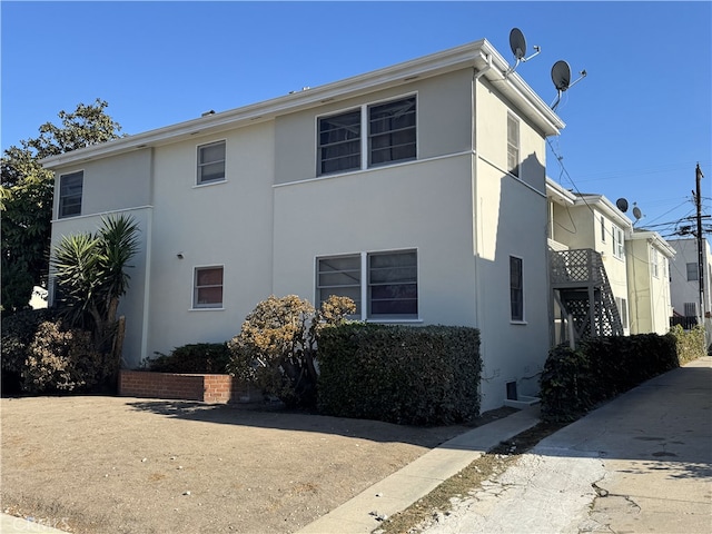 view of home's exterior