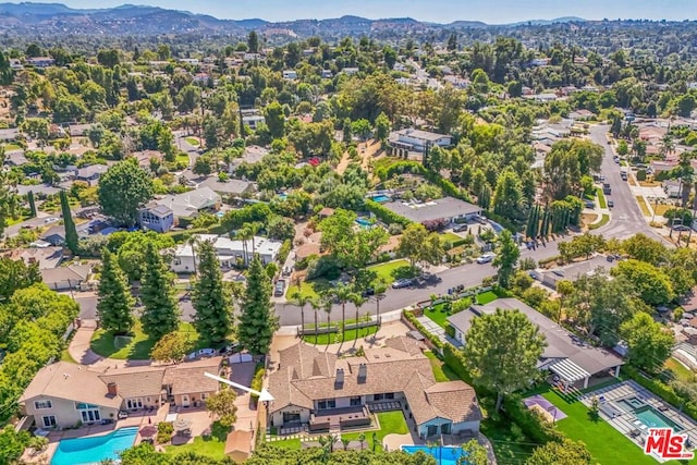 bird's eye view with a mountain view