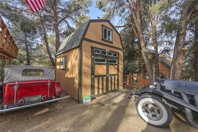 view of outbuilding