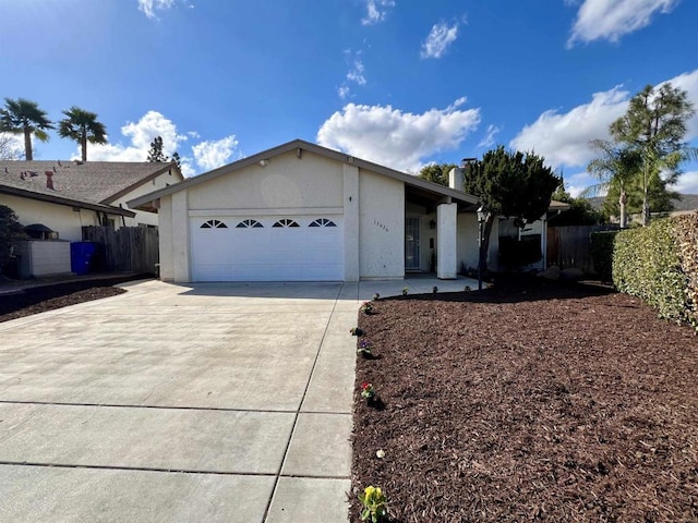 view of front facade featuring a garage