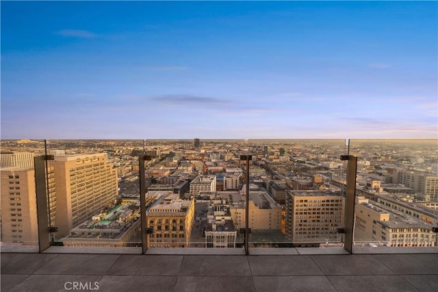 view of aerial view at dusk