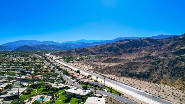 bird's eye view with a mountain view