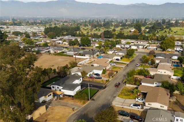 bird's eye view featuring a mountain view