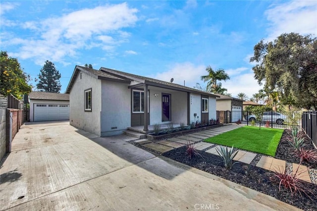 ranch-style home featuring a garage