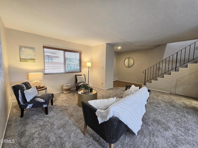 living room with carpet flooring