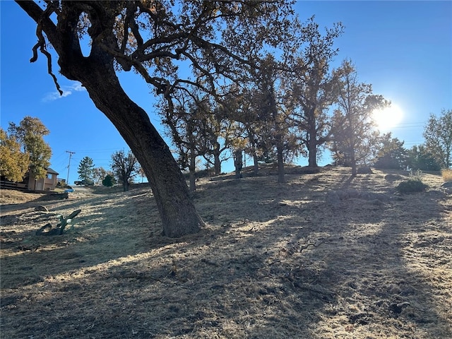 Listing photo 3 for 23840 Dart Dr, Tehachapi CA 93561