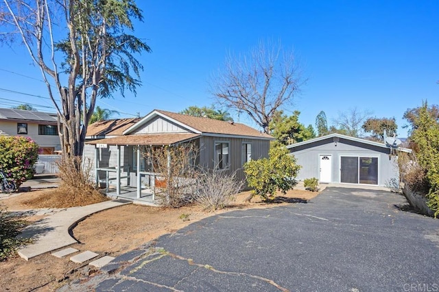 view of ranch-style home