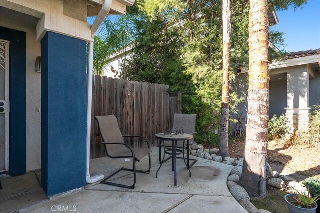 view of yard with a pergola and a patio area