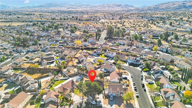 bird's eye view featuring a mountain view