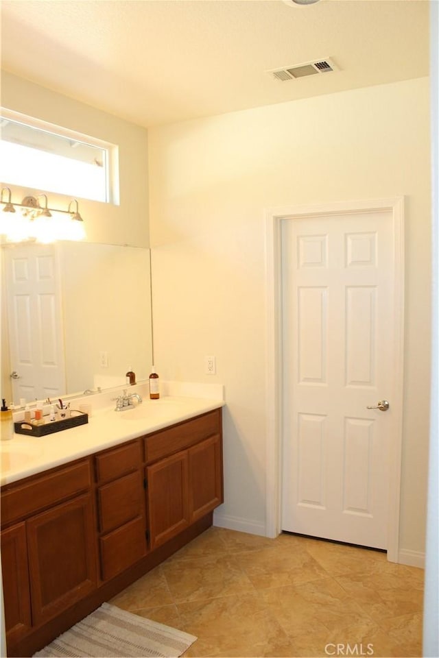 bathroom with vanity