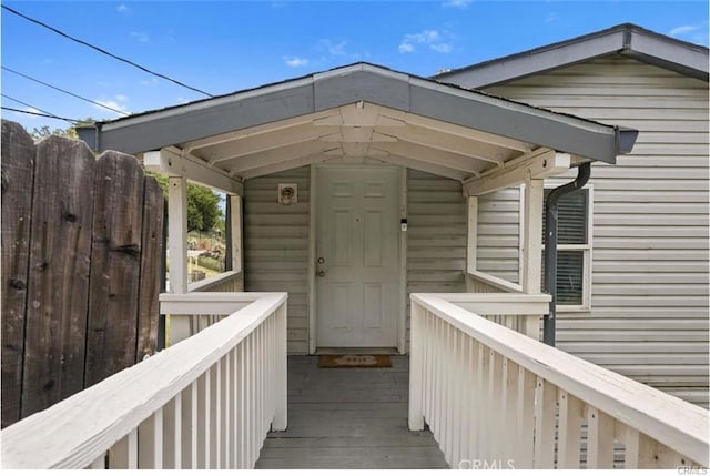 146 N Polk St, Lakeport, CA 95453 - entrance to property featuring a deck